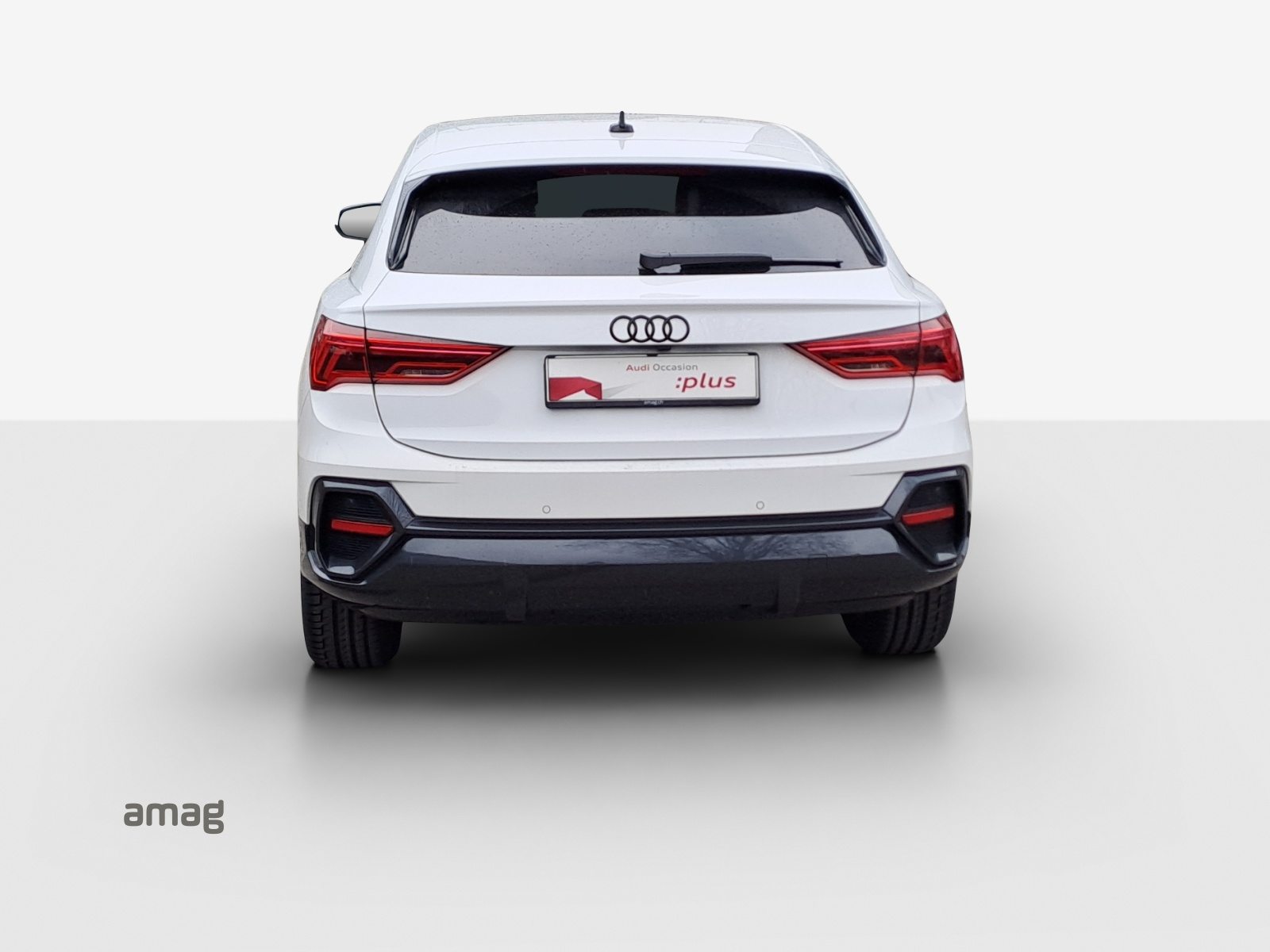 AUDI Q3 Sportback 35 TFSI Attraction, Essence, Occasion / Utilisé, Automatique - 4