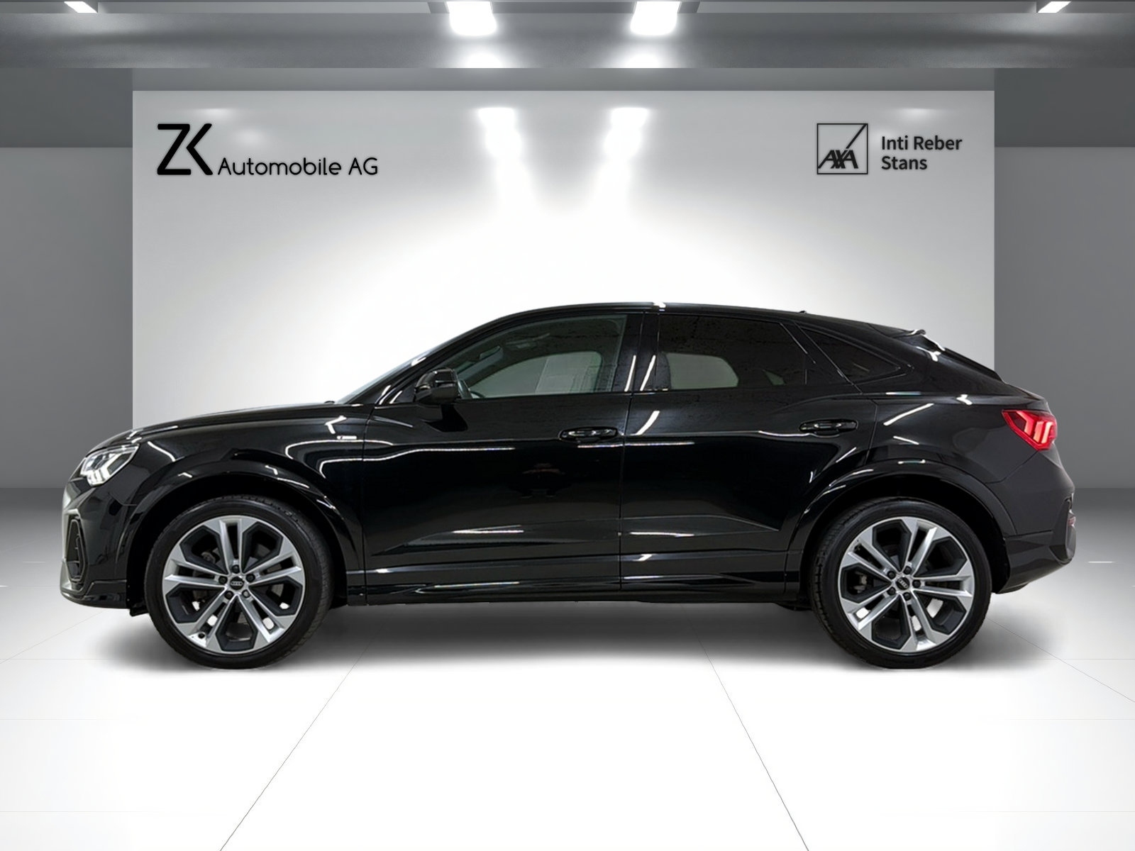 AUDI Q3 Sportback 40 TFSI S line quattro Midnight Black S-tr, Essence, Occasion / Utilisé, Automatique - 3