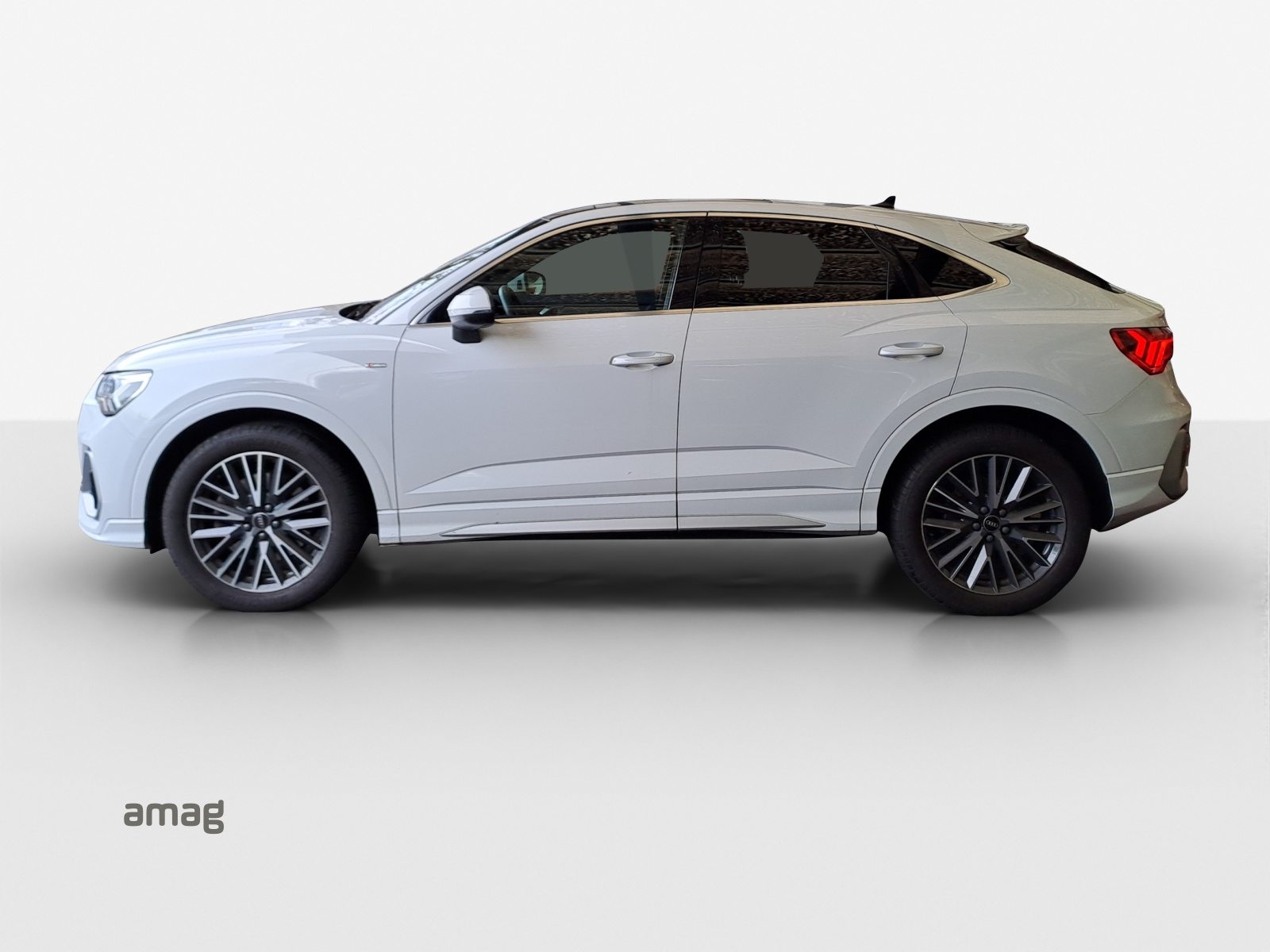 AUDI Q3 Sportback 40 TDI S line Attraction, Diesel, Occasioni / Usate, Automatico - 2