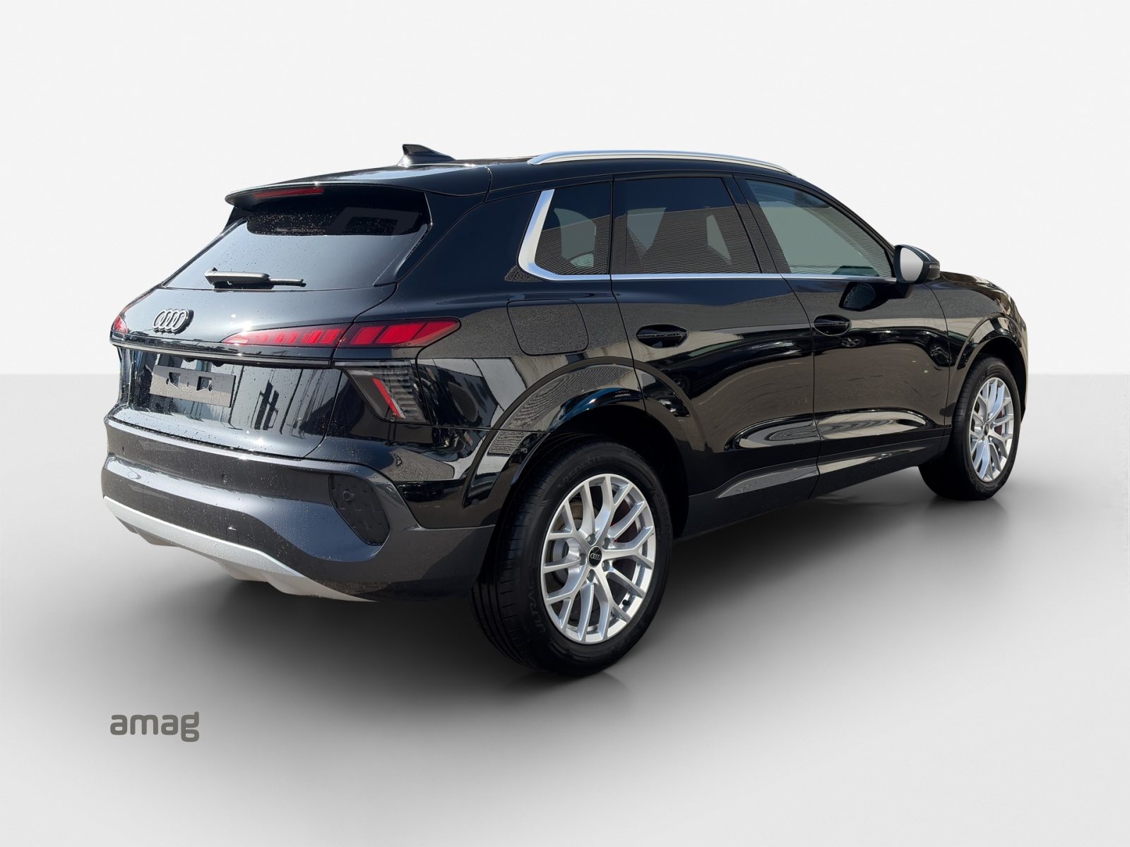 AUDI Q3 SUV TFSI 110 kW, Benzina, Occasioni / Usate, Automatico - 5