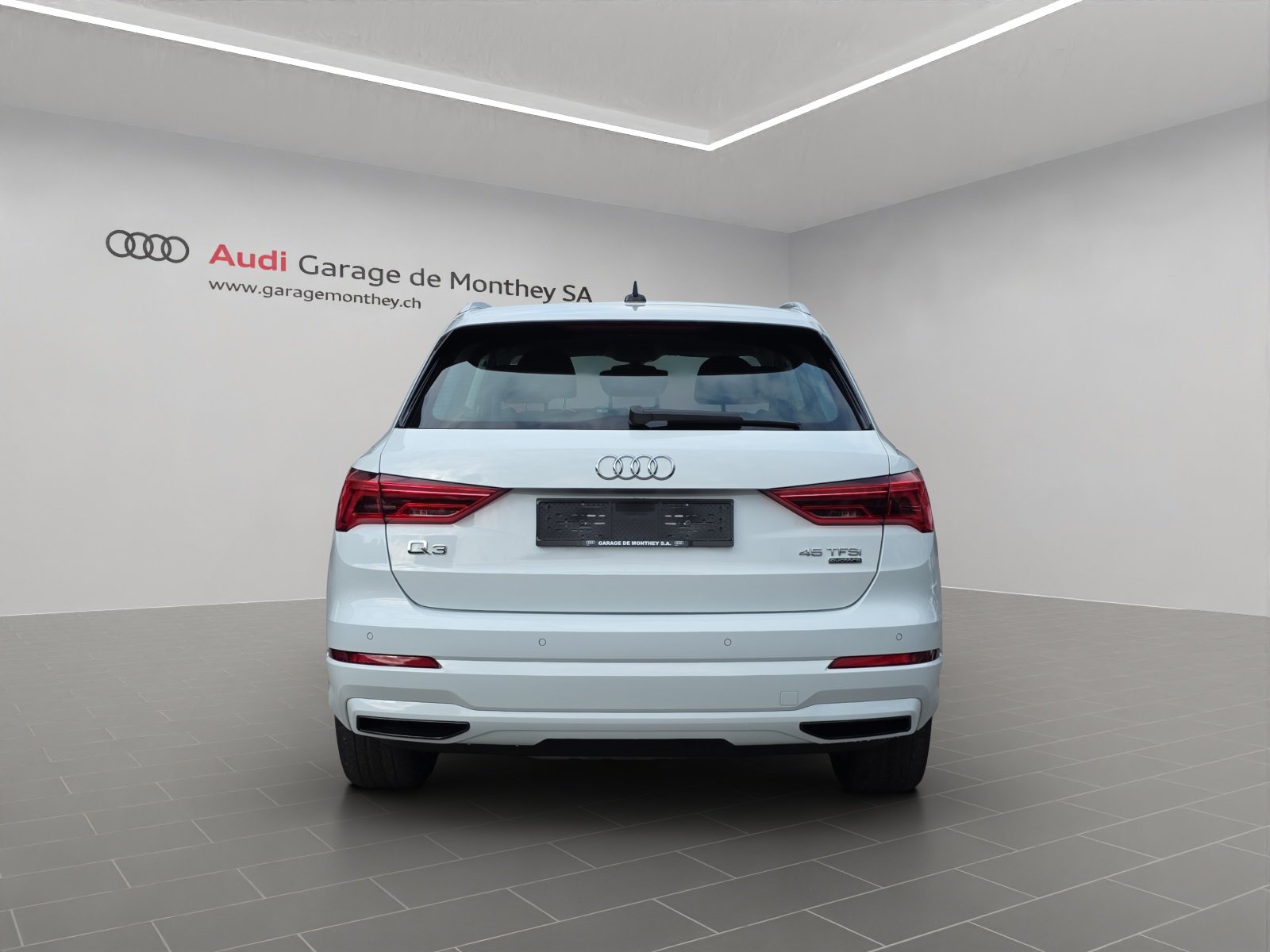 AUDI Q3 45 TFSI quattro S-tronic, Petrol, Second hand / Used, Automatic - 5