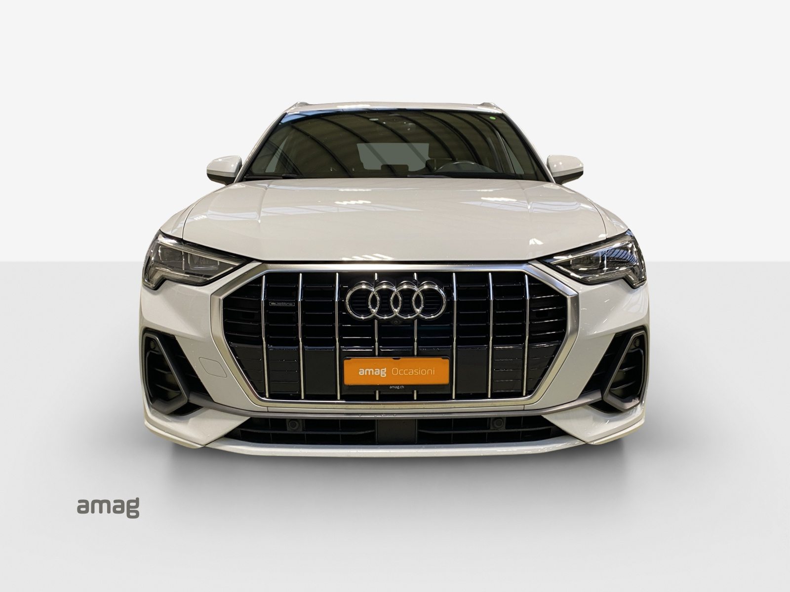 AUDI Q3 40 TDI S line, Diesel, Occasion / Utilisé, Automatique - 7
