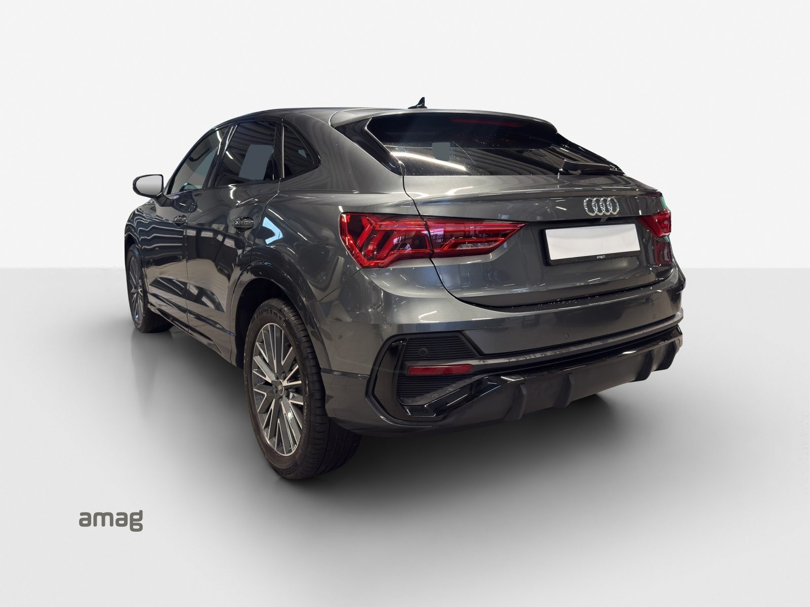 AUDI Q3 Sportback 40 TDI S line Attraction, Diesel, Occasioni / Usate, Automatico - 4