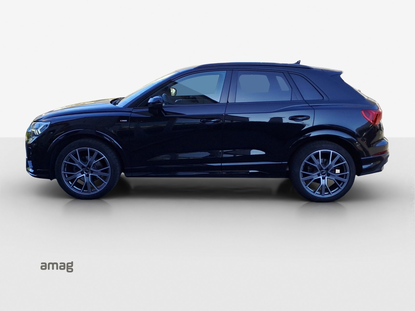 AUDI Q3 35 TFSI S line Attraction, Benzina, Occasioni / Usate, Automatico - 2