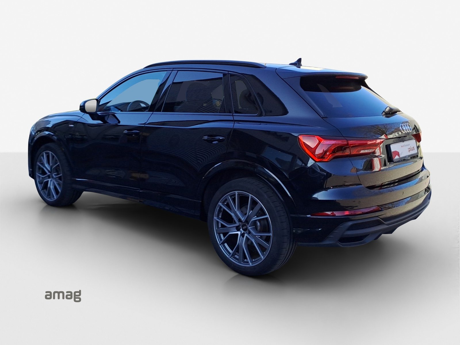 AUDI Q3 35 TFSI S line Attraction, Benzina, Occasioni / Usate, Automatico - 3