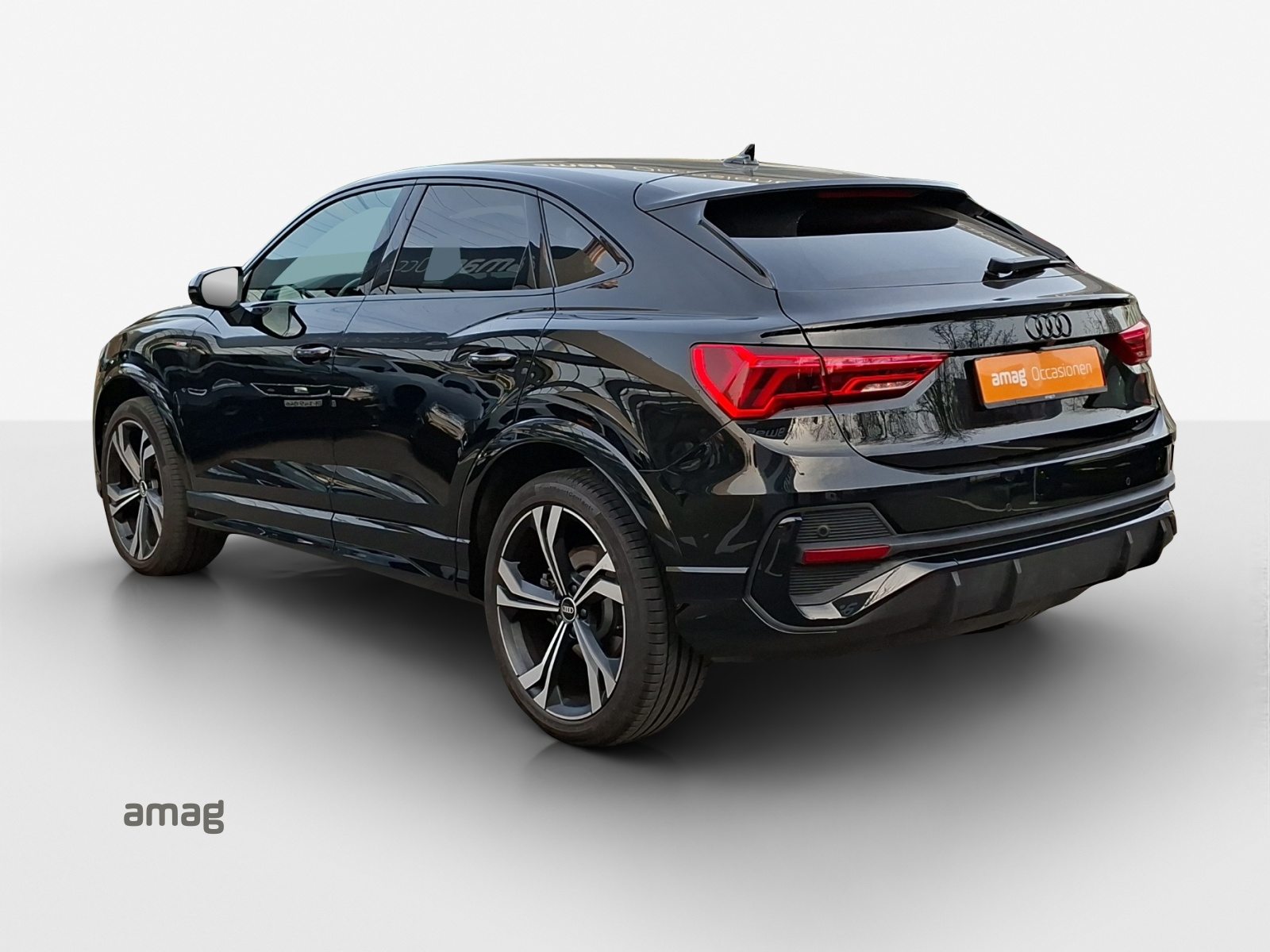 AUDI Q3 Sportback 40 TDI S line Attraction, Diesel, Occasion / Utilisé, Automatique - 3