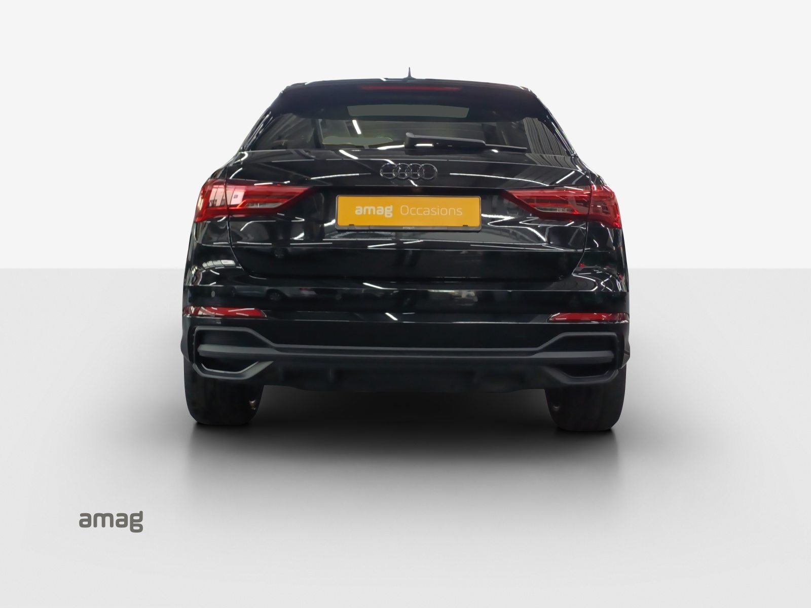 AUDI Q3 35 TFSI S line Attraction, Essence, Occasion / Utilisé, Automatique - 4