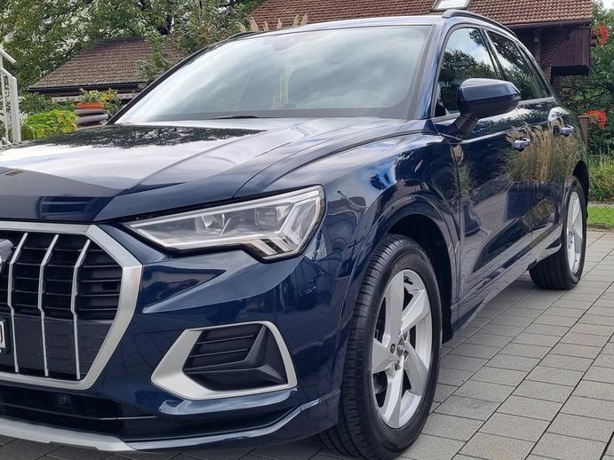 AUDI Q3 35 TFSI S line S-tronic, Essence, Occasion / Utilisé, Automatique