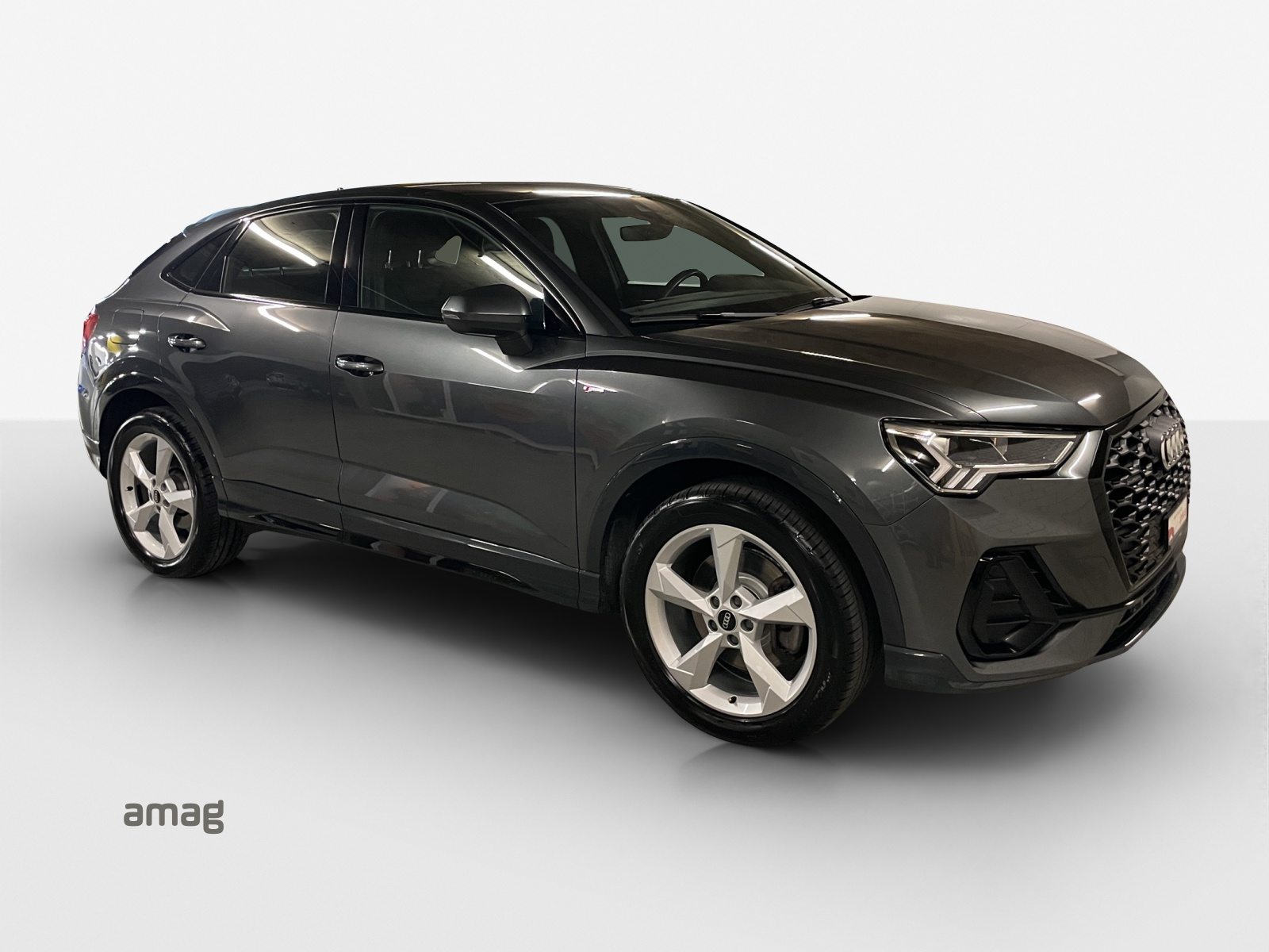 AUDI Q3 Sportback 40 TFSI S line, Benzin, Occasion / Gebraucht, Automatik - 6
