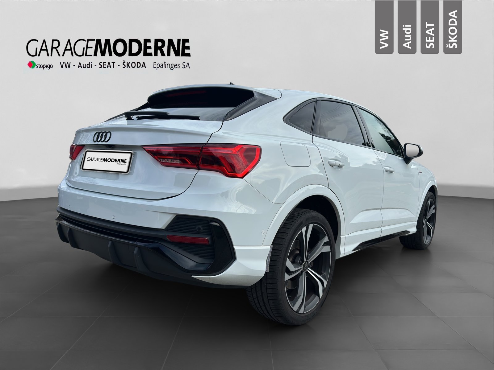 AUDI Q3 Sportback 40 TFSI S line quattro S-tronic, Petrol, Second hand / Used, Automatic - 6