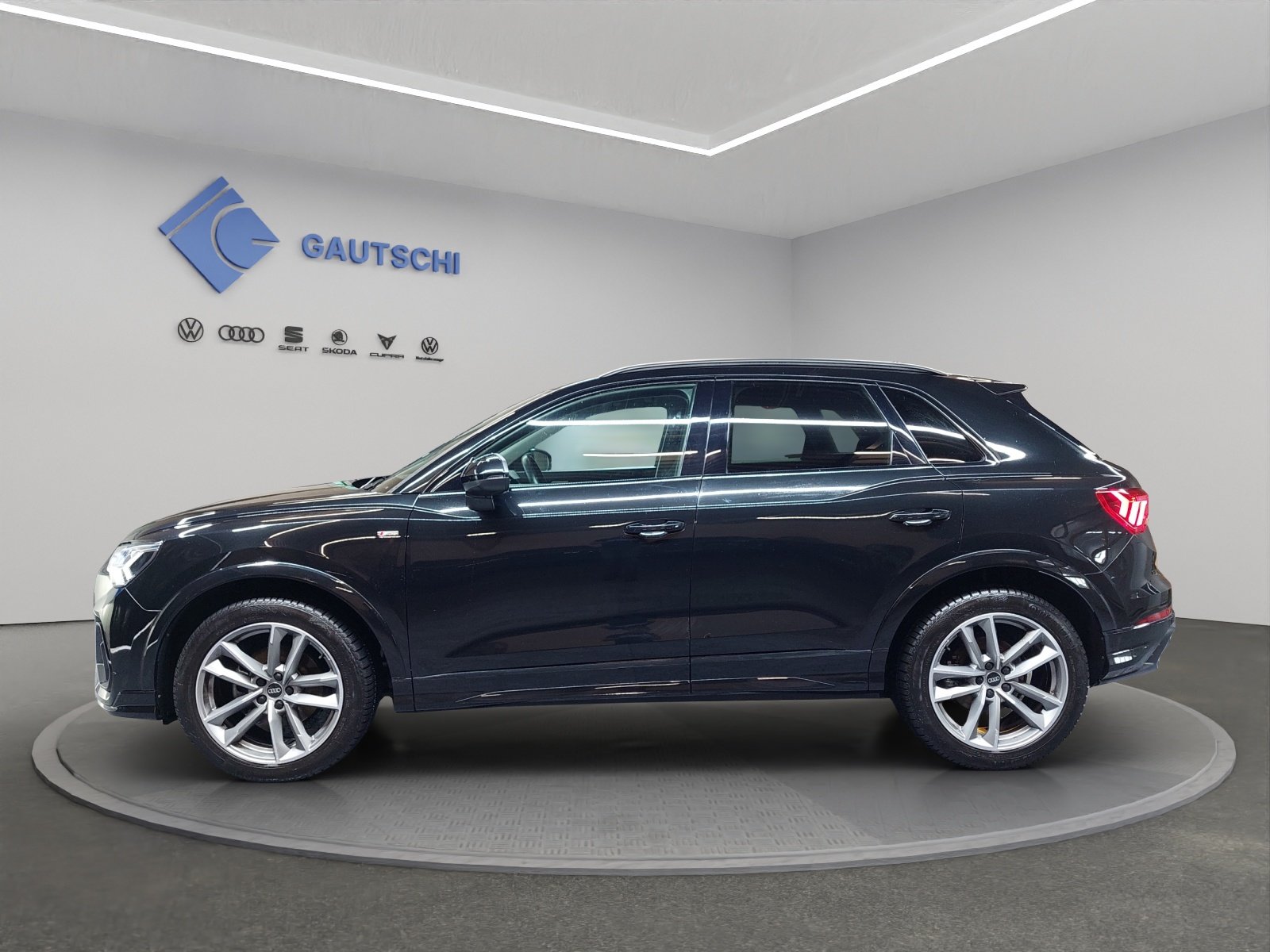 AUDI Q3 35 TDI S line quattro S-tronic, Diesel, Occasion / Utilisé, Automatique - 2