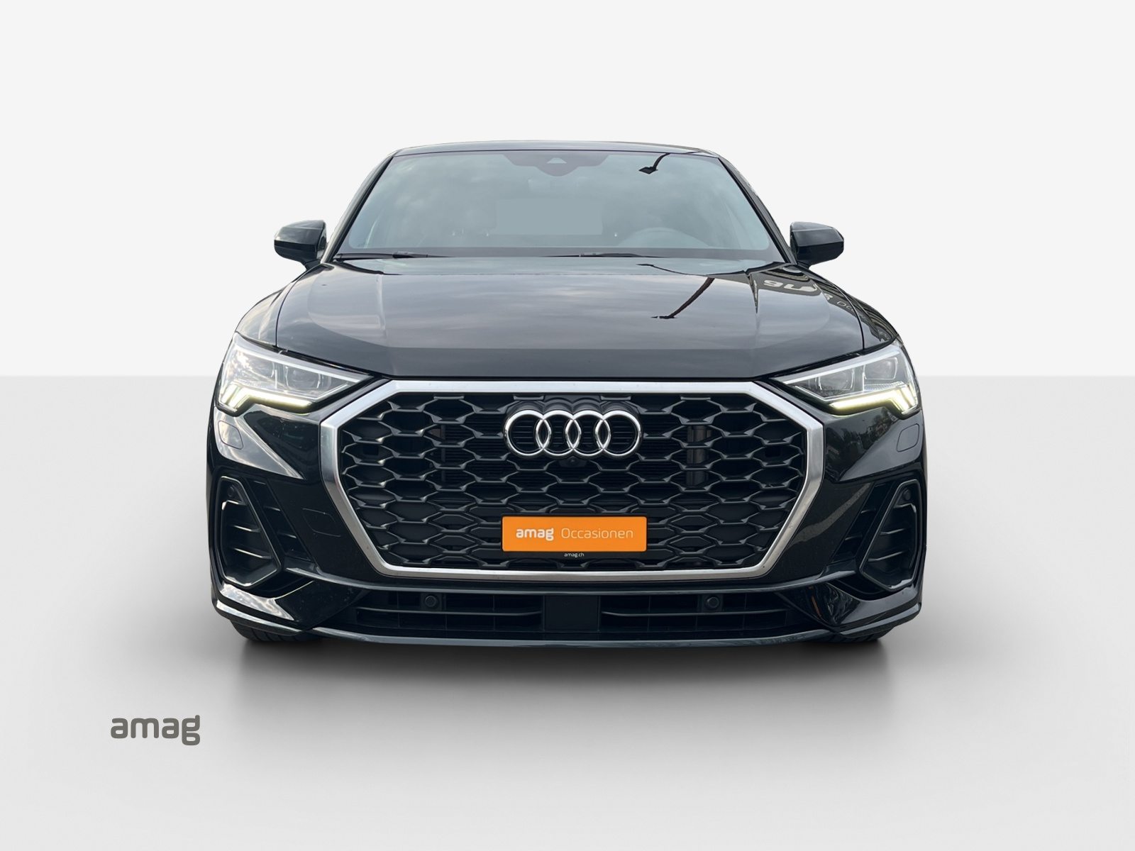 AUDI Q3 Sportback 45 TFSI e Attraction, Full-Hybrid Petrol/Electric, Second hand / Used, Automatic - 7