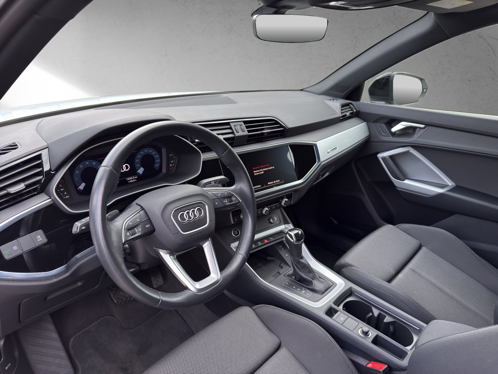 AUDI Q3 35 TFSI S line S-tronic, Essence, Occasion / Utilisé, Automatique - 6