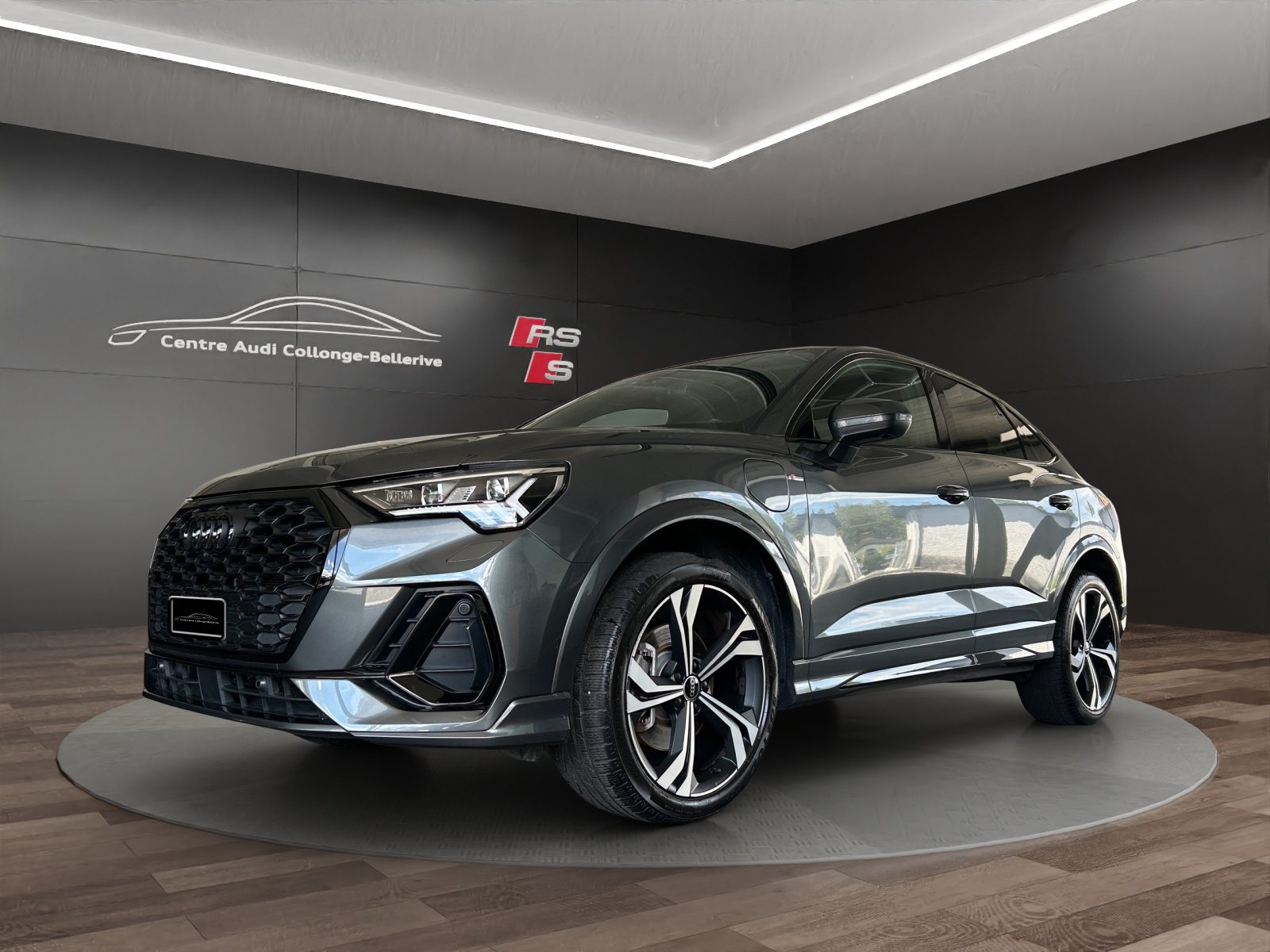 AUDI Q3 Sportback 45 TFSI e S line, Hybride Integrale Benzina/Elettrica, Occasioni / Usate, Automatico