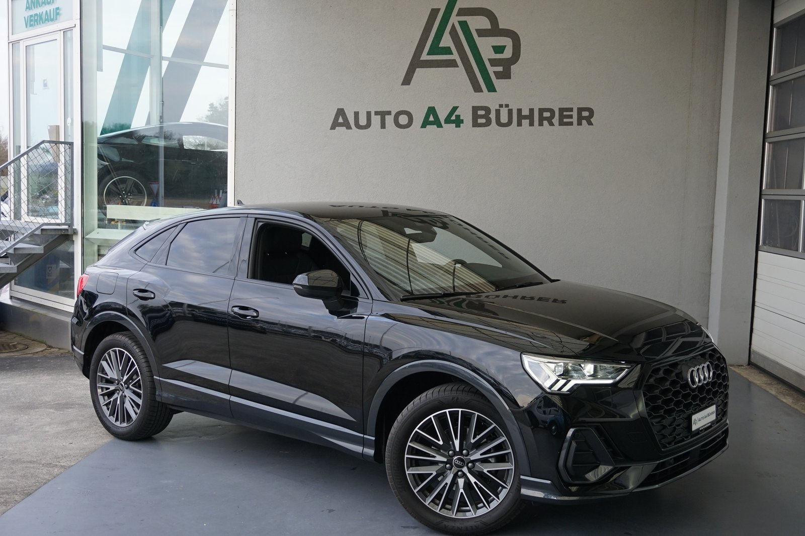 AUDI Q3 SB 35 TFSI Attraction 150PS DSG-Automat, Hybride Léger Essence/Électricité, Occasion / Utilisé, Automatique - 2