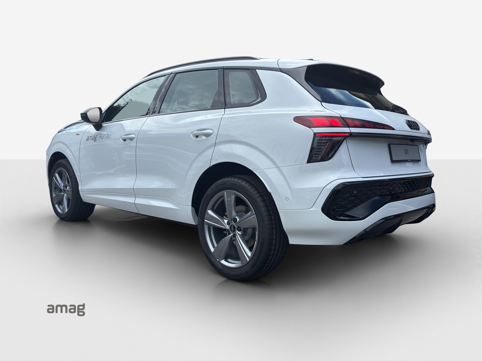 AUDI Q3 SUV TFSI 110 kW, Benzin, Occasion / Gebraucht, Automatik - 3