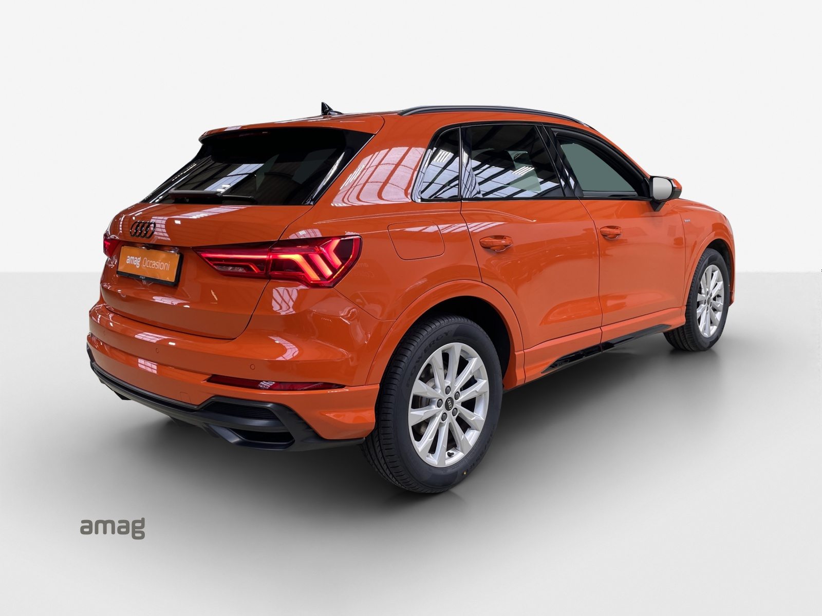 AUDI Q3 35 TFSI S line Attraction, Essence, Occasion / Utilisé, Automatique - 5