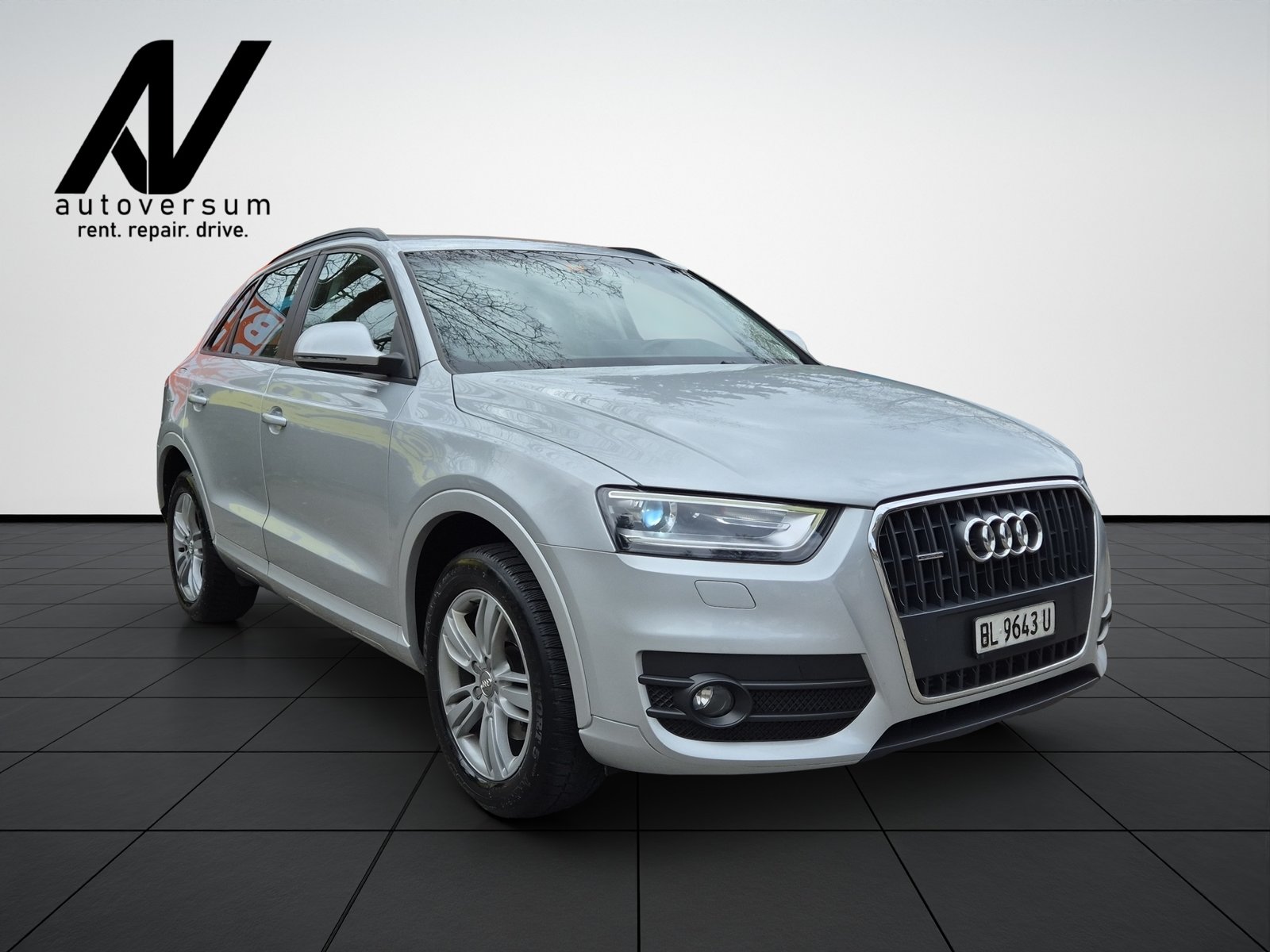 AUDI Q3 Geländewagen 2.0 TFSI quattro S-Tronic