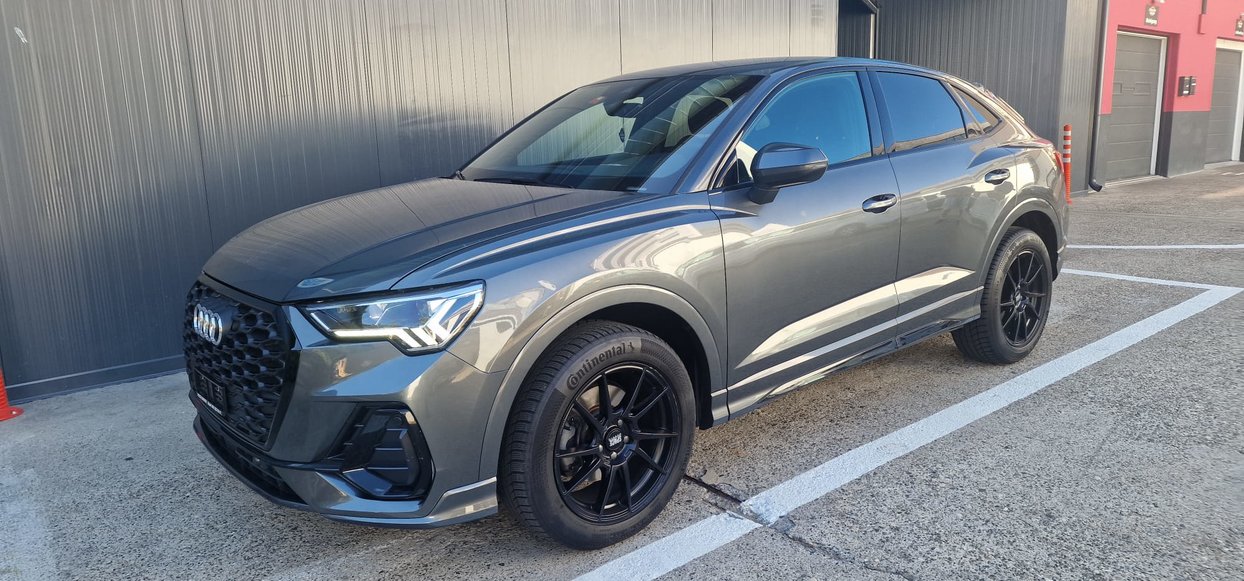 AUDI Q3 Sportback 35 TFSI S-tronic S line, Petrol, Second hand / Used, Automatic - 3