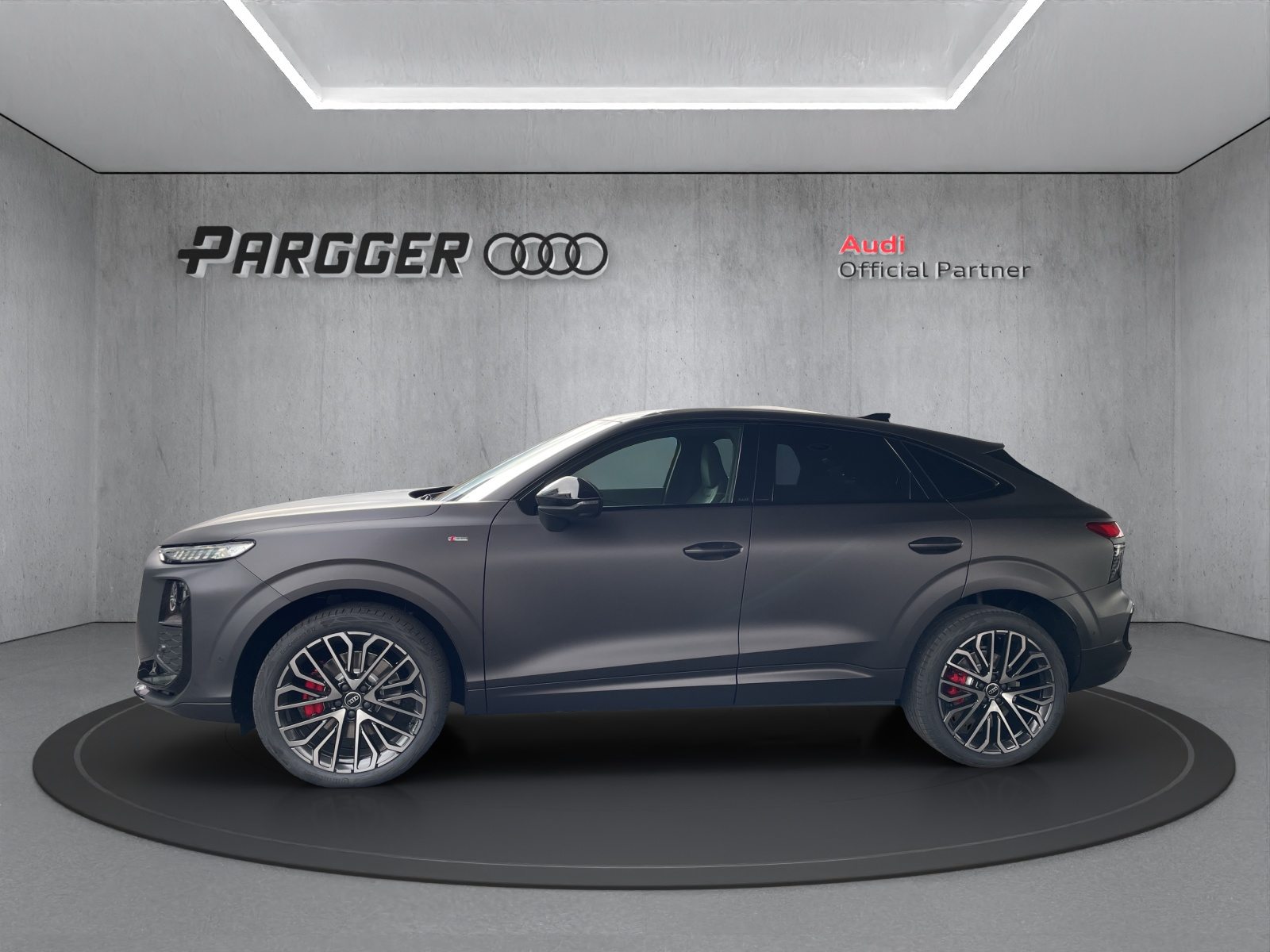 AUDI Q3 SB TFSI 195 kW, Benzin, Occasion / Gebraucht, Automatik - 3