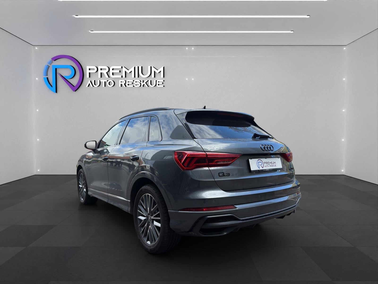 AUDI Q3 35 TFSI S line S-tronic, Benzina, Occasioni / Usate, Automatico - 4