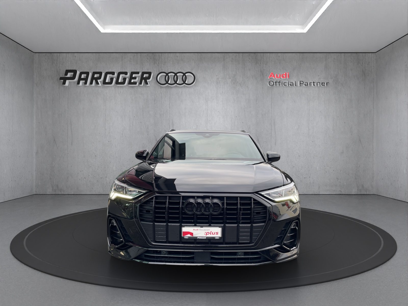 AUDI Q3 35 TFSI S line Attraction, Essence, Occasion / Utilisé, Automatique - 2