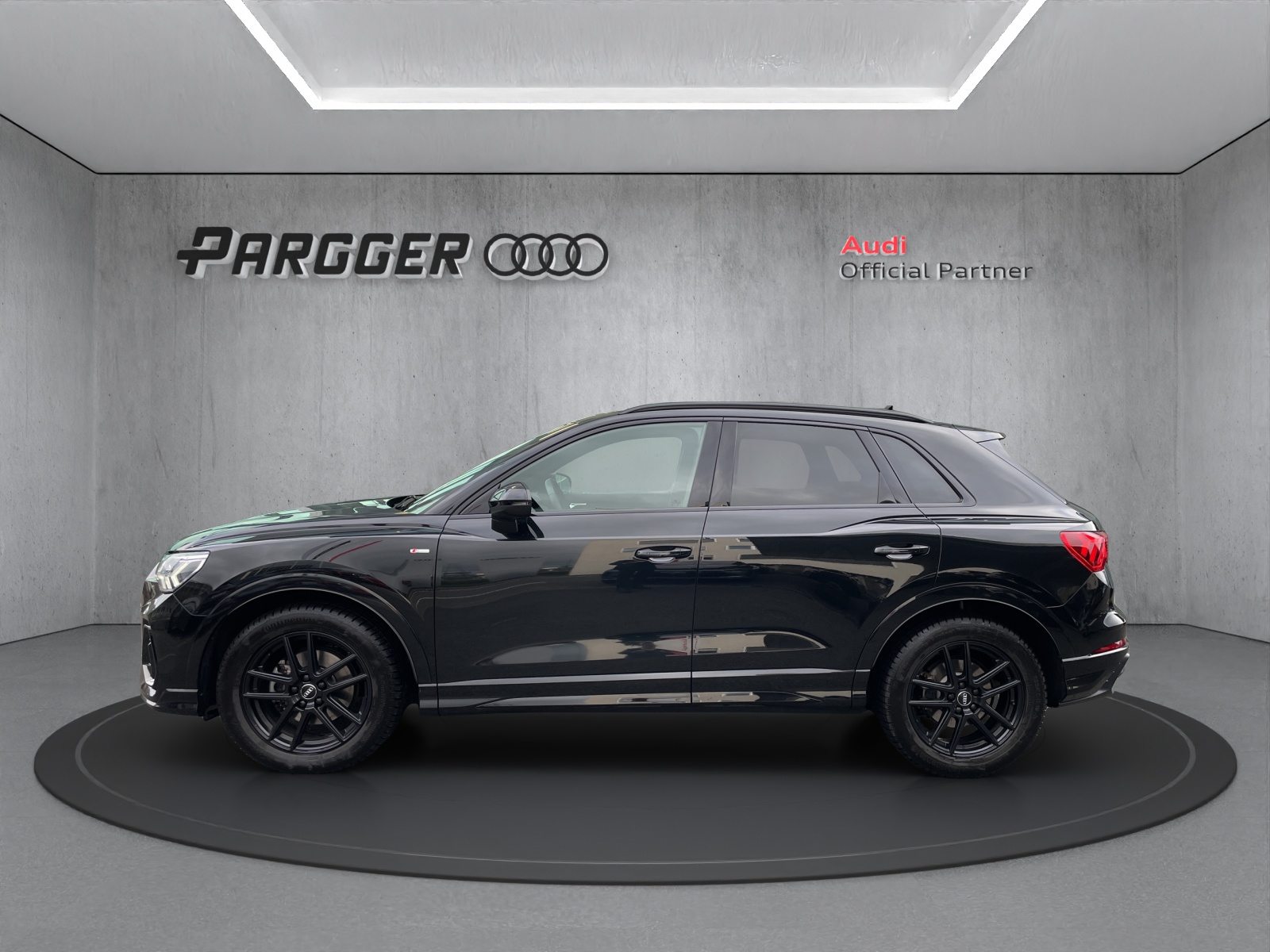 AUDI Q3 35 TFSI S line Attraction, Essence, Occasion / Utilisé, Automatique - 3