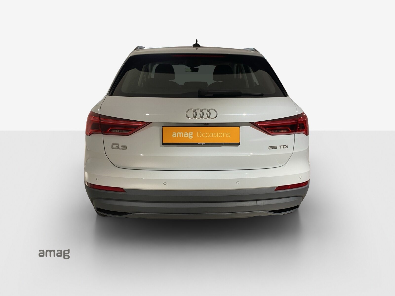 AUDI Q3 40 TDI S line, Diesel, Occasion / Utilisé, Automatique - 4