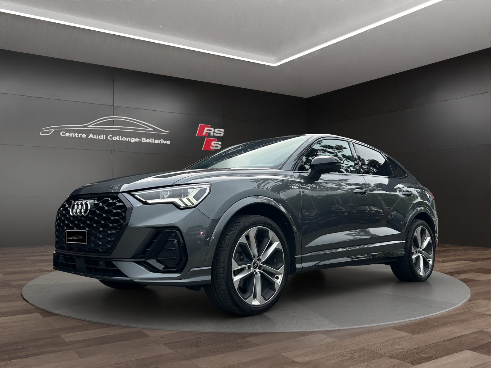 AUDI Q3 Sportback 45 TFSI S line