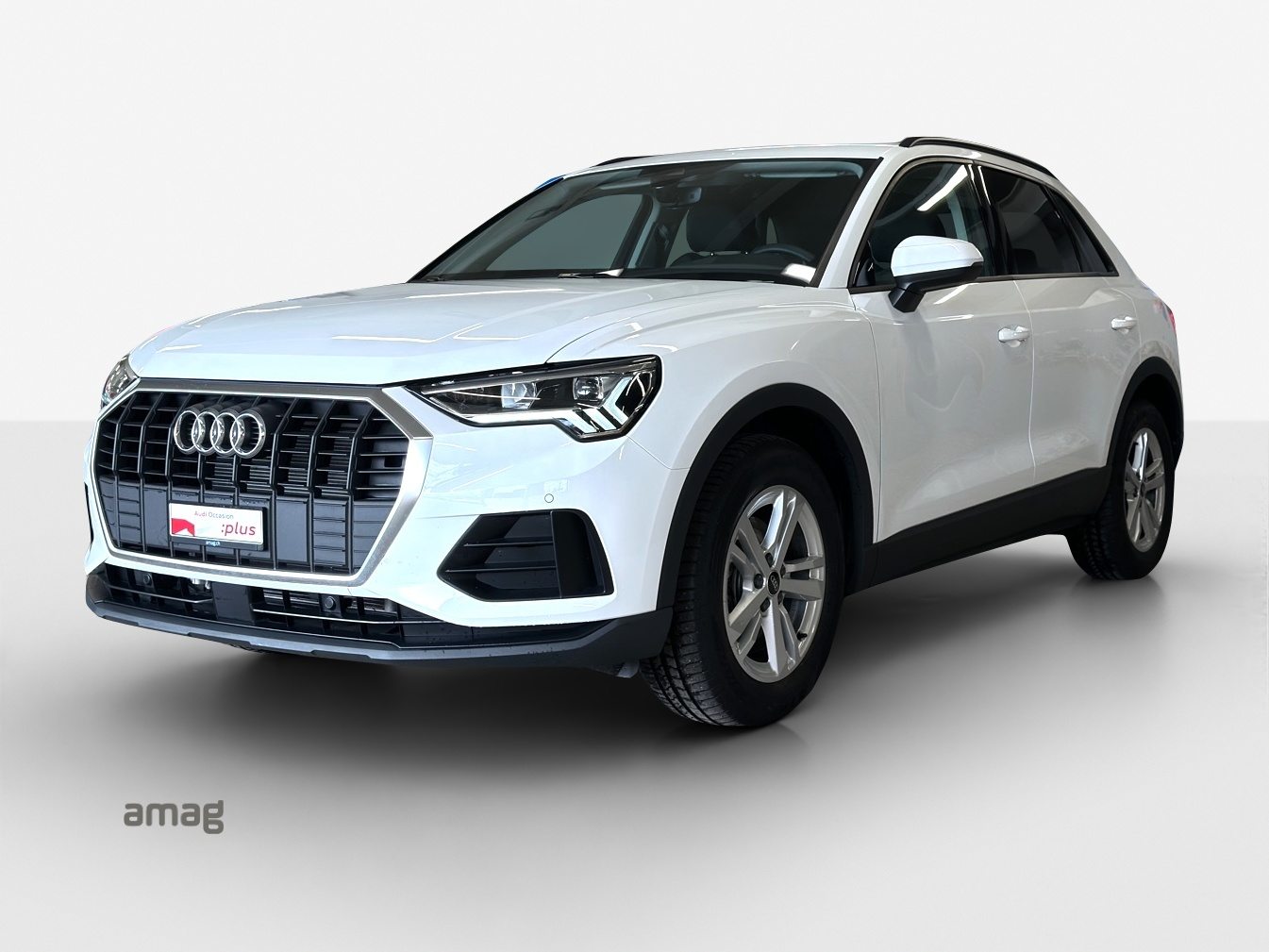 AUDI Q3 35 TFSI Attraction
