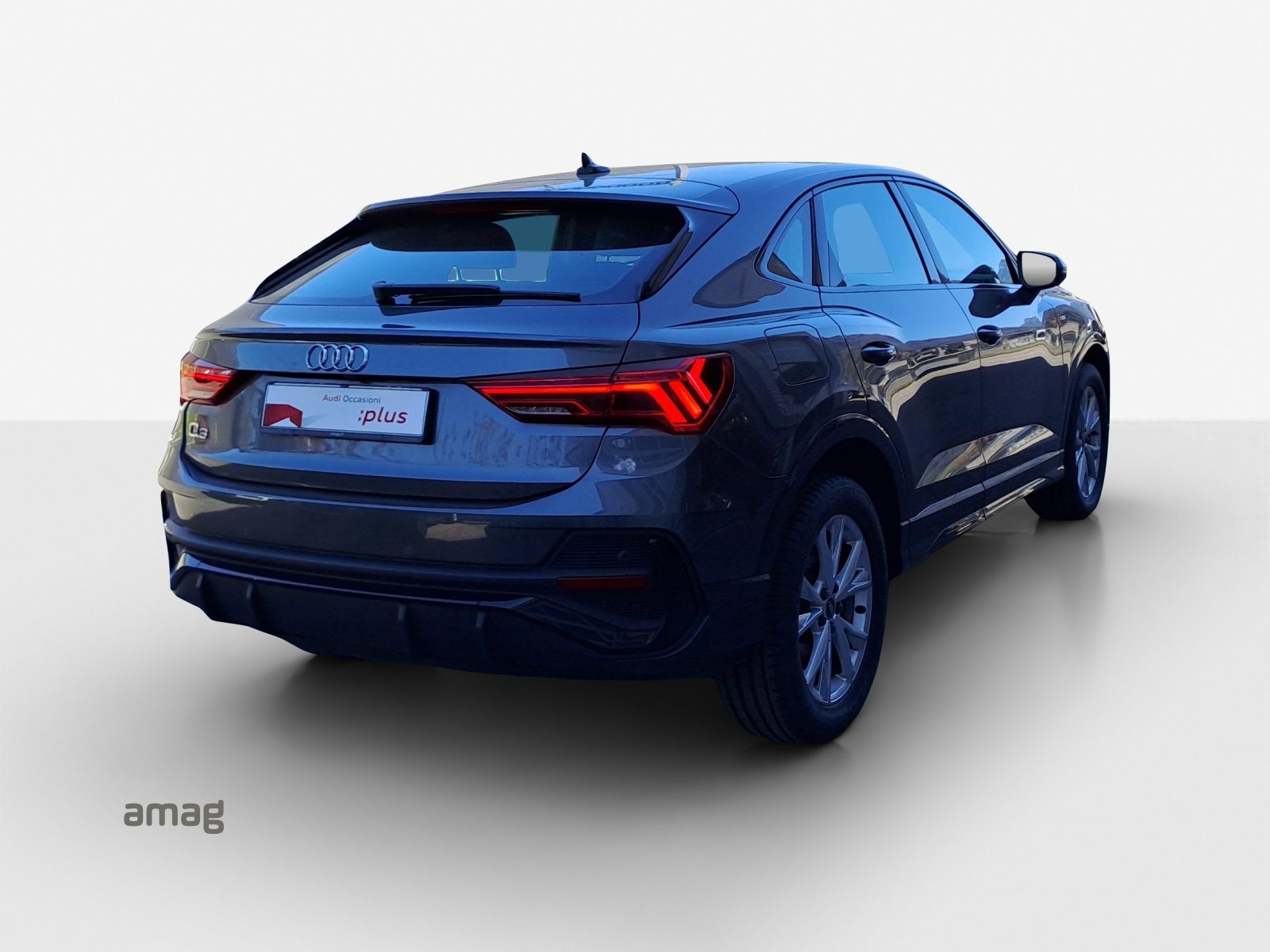 AUDI Q3 Sportback 35 TFSI S line Attraction, Benzin, Occasion / Gebraucht, Automatik - 5
