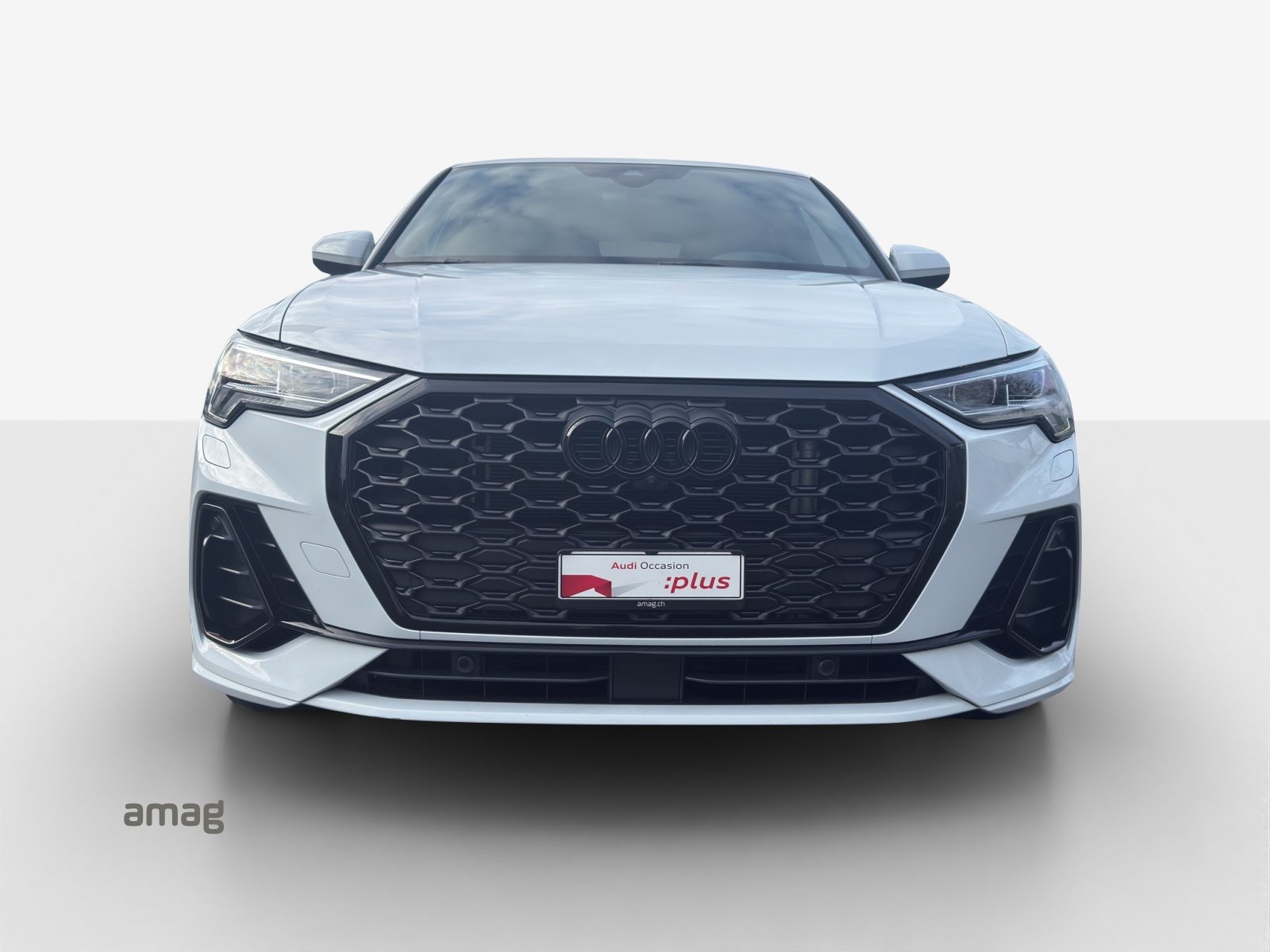AUDI Q3 Sportback 45 TFSI e S line Attraction, Full-Hybrid Petrol/Electric, Second hand / Used, Automatic - 7