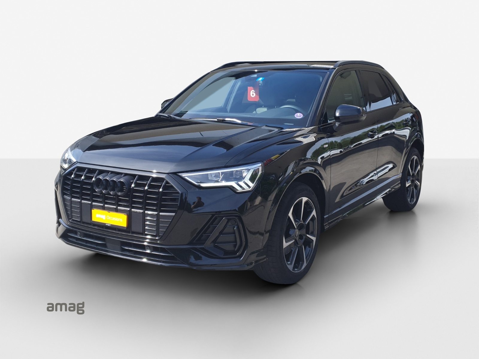 AUDI Q3 35 TFSI S line Attraction