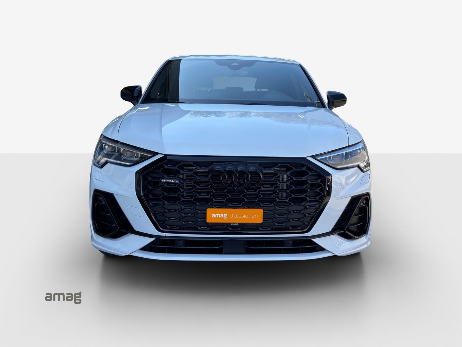 AUDI Q3 Sportback 45 TFSI S line, Petrol, Second hand / Used, Automatic - 7