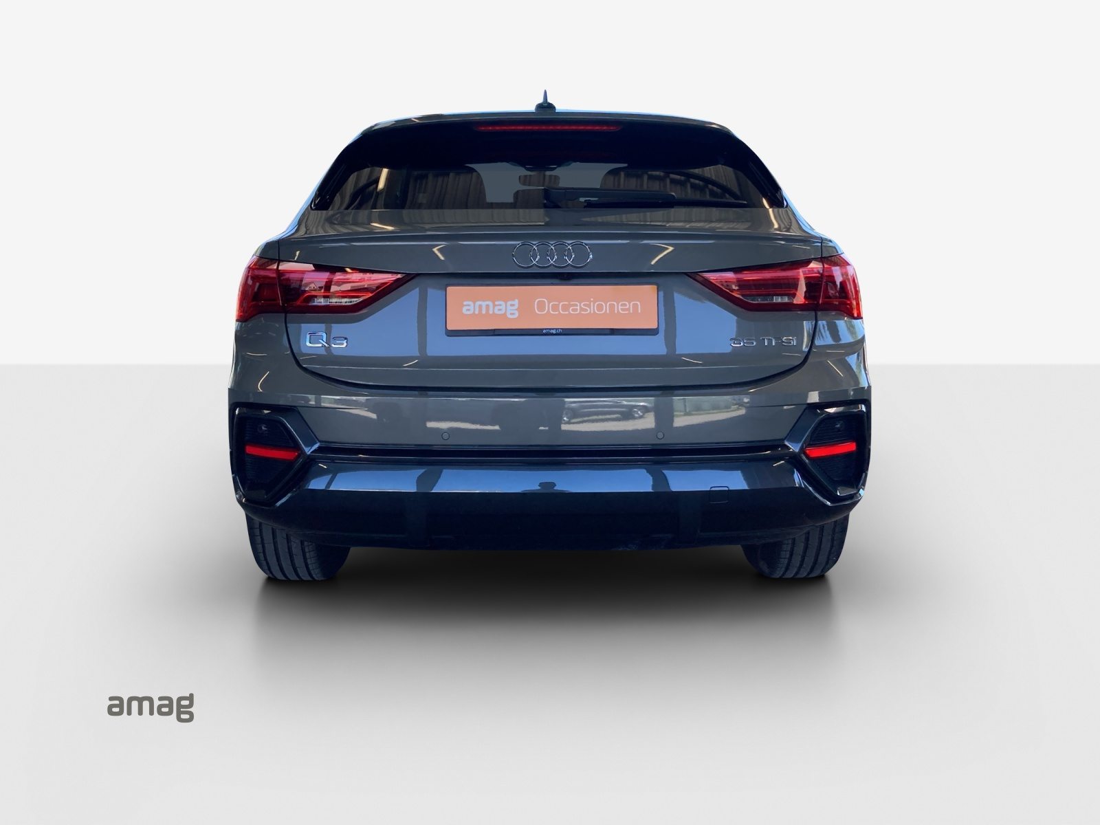 AUDI Q3 Sportback 35 TFSI Attraction, Benzin, Occasion / Gebraucht, Automatik - 4