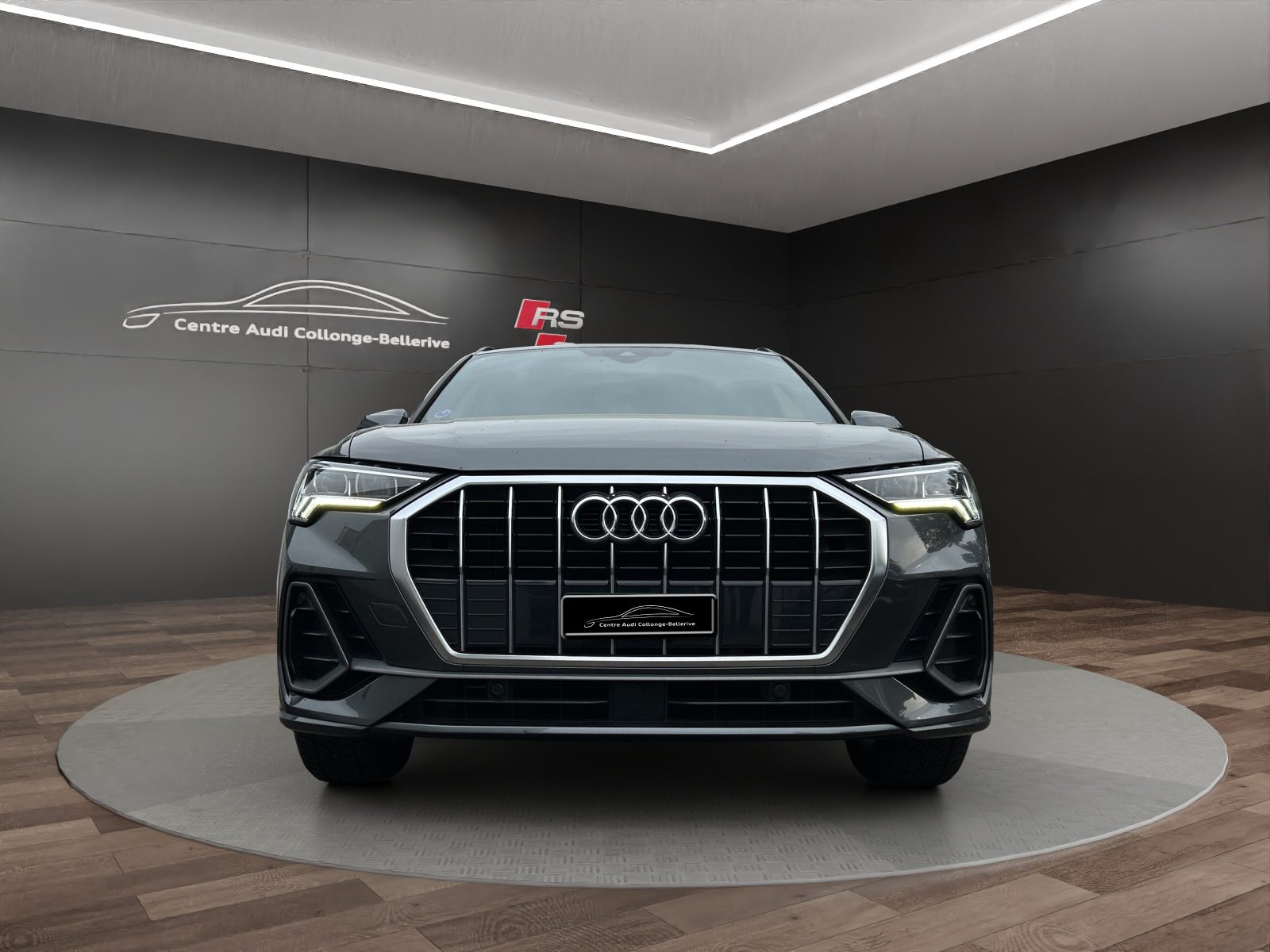 AUDI Q3 35 TFSI S line Attraction, Benzin, Occasion / Gebraucht, Automatik - 2