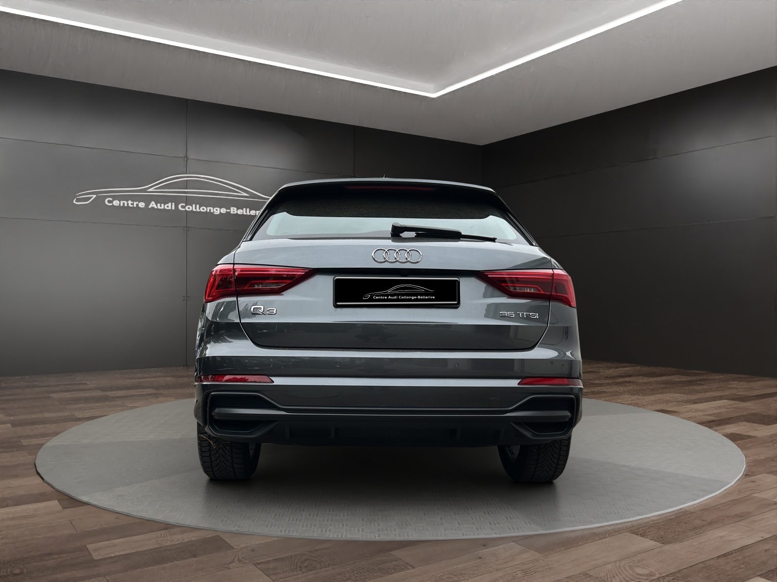 AUDI Q3 35 TFSI S line Attraction, Benzin, Occasion / Gebraucht, Automatik - 5
