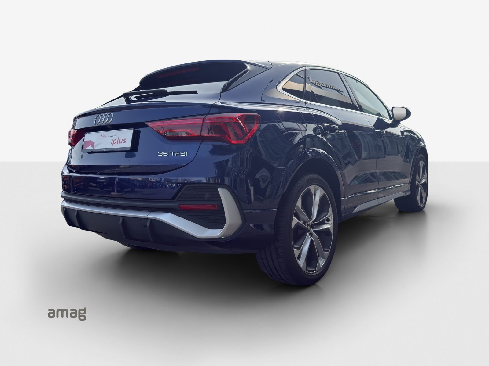 AUDI Q3 Sportback 35 TFSI S line Attraction, Benzin, Occasion / Gebraucht, Automatik - 5