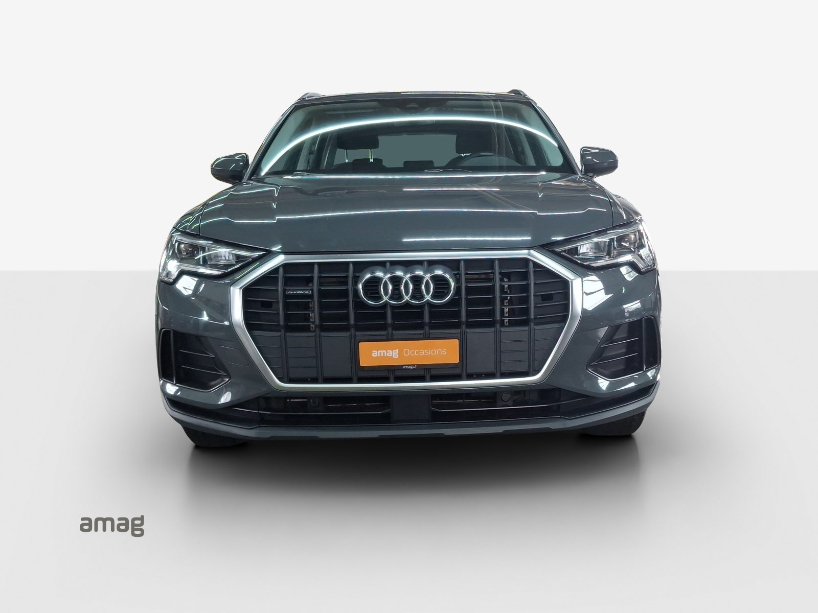 AUDI Q3 40 TDI Attraction, Diesel, Occasion / Utilisé, Automatique - 7