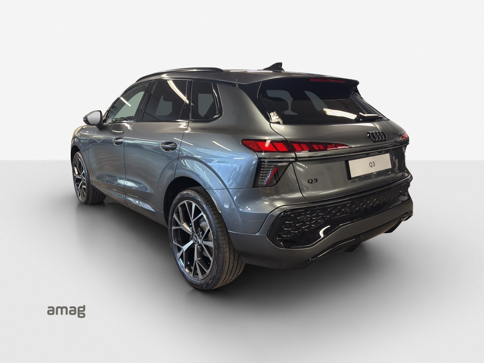 AUDI Q3 SUV TFSI 110 kW, Benzin, Occasion / Gebraucht, Automatik - 3
