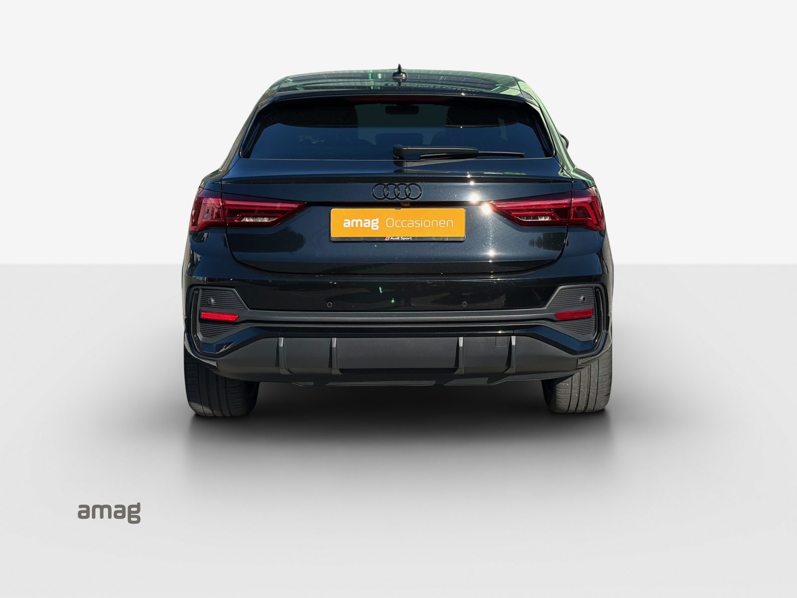 AUDI Q3 Sportback 35 TFSI S line Attraction, Benzin, Occasion / Gebraucht, Automatik - 5