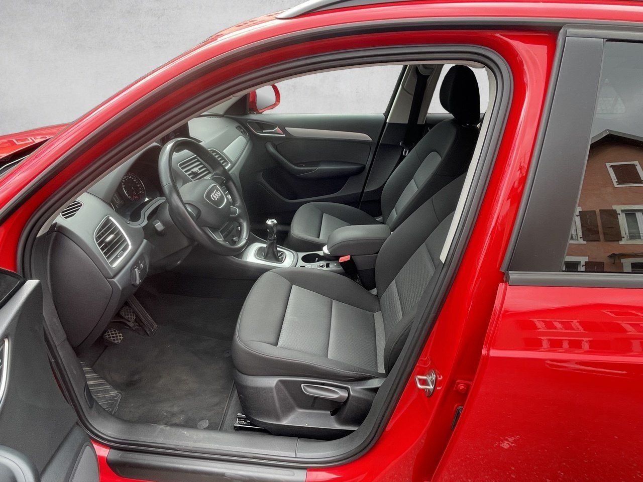 AUDI Q3 1.4 TFSI ultra, Benzin, Occasion / Gebraucht, Handschaltung - 7