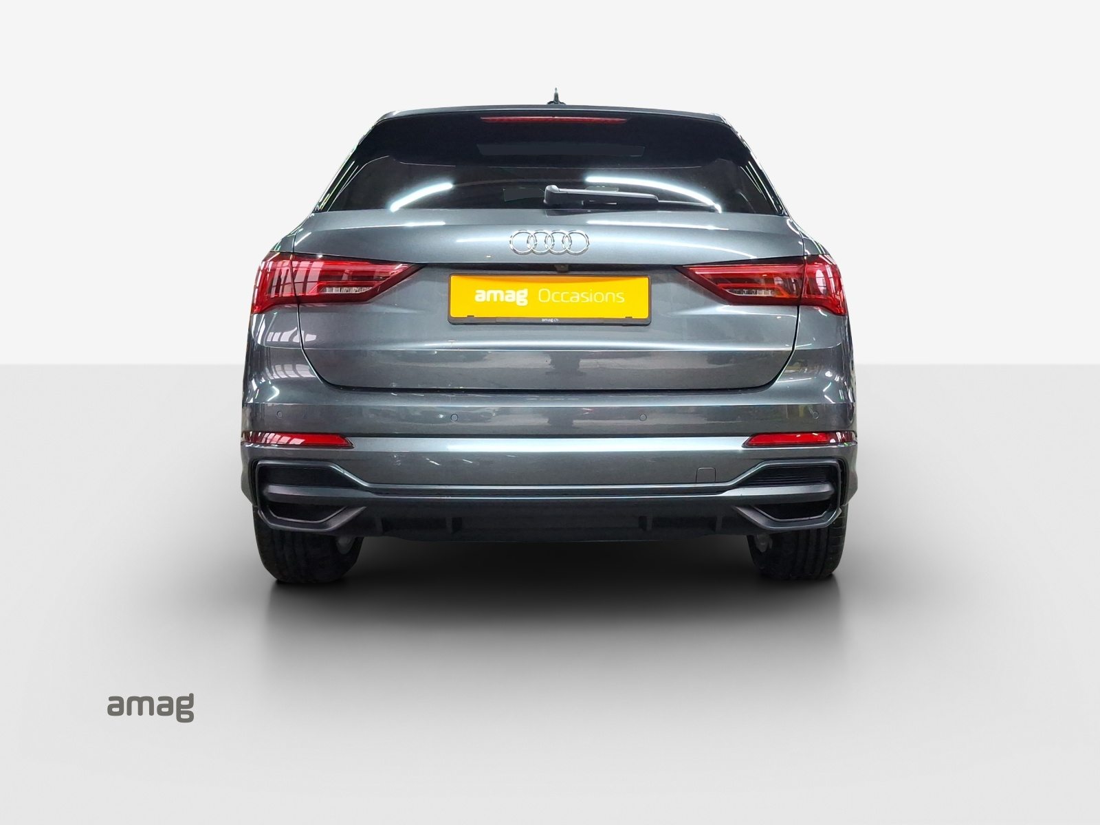AUDI Q3 35 TFSI S line Attraction, Benzin, Occasion / Gebraucht, Automatik - 4