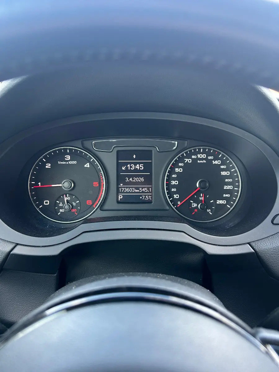 AUDI Q3 2.0 TDI 150 quattro S-Tronic, Diesel, Occasion / Gebraucht, Automatik - 4