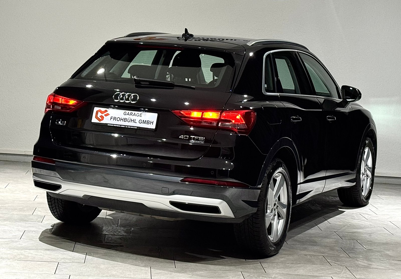 AUDI Q3 40 TFSI quattro S-tronic, Petrol, Second hand / Used, Automatic - 4