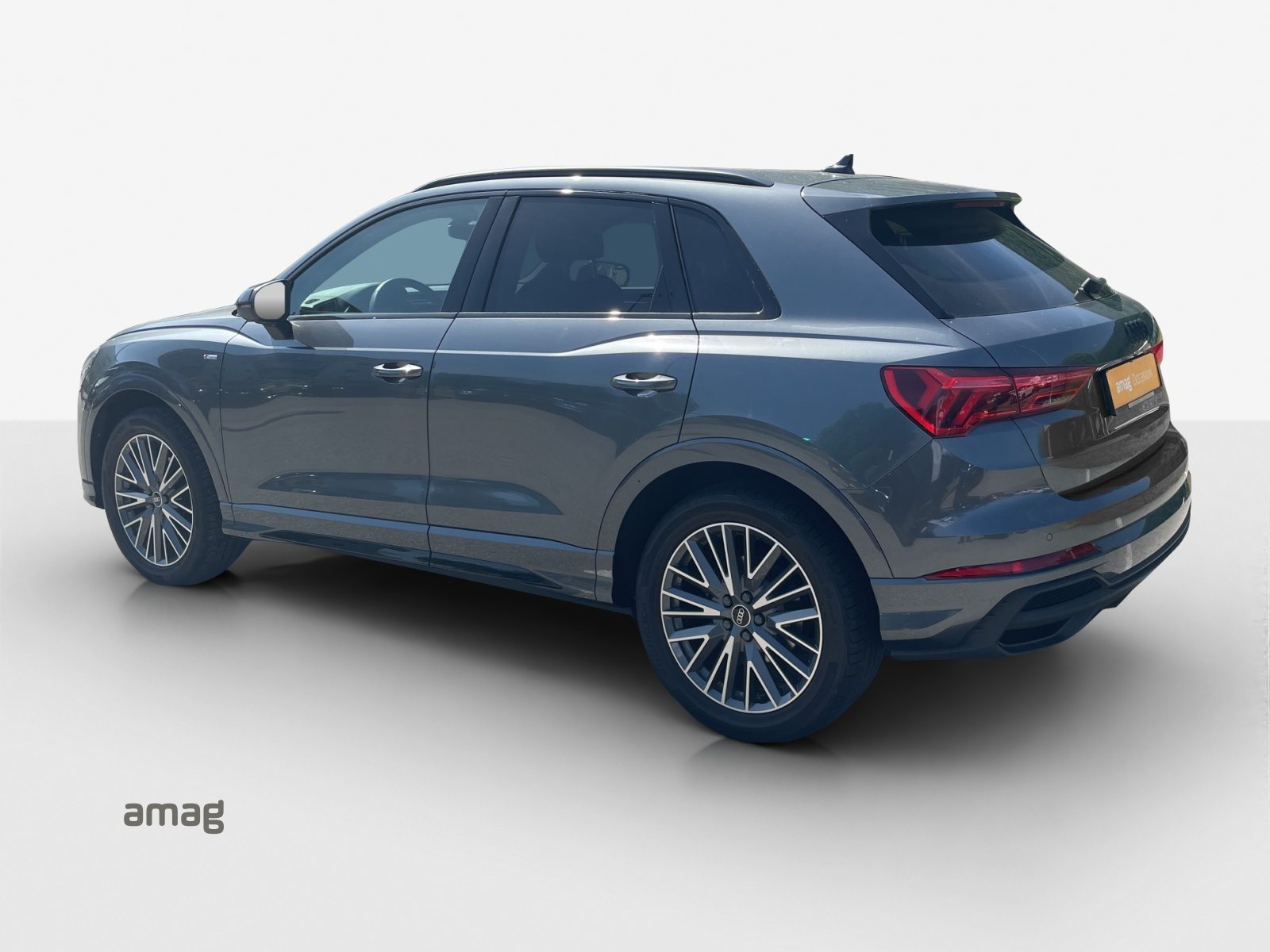 AUDI Q3 35 TFSI S line Attraction, Essence, Occasion / Utilisé, Automatique - 3