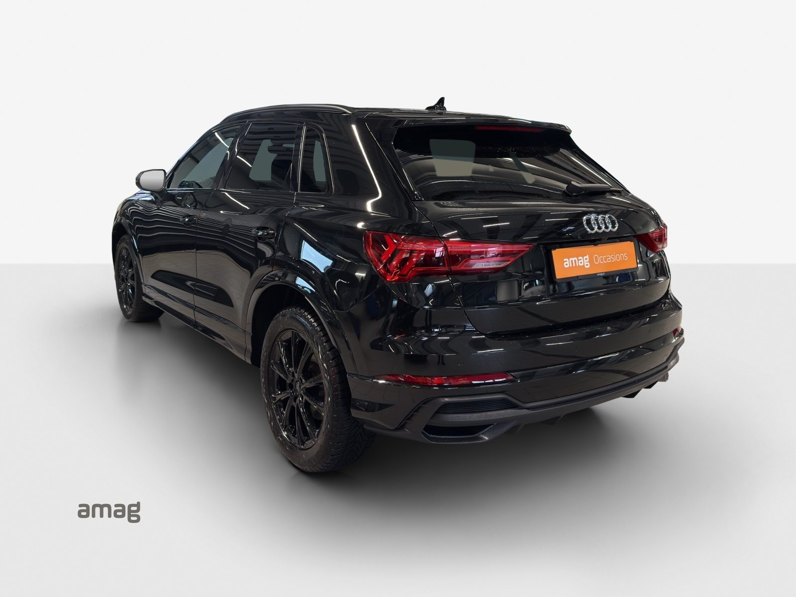 AUDI Q3 35 TFSI S line Attraction, Benzina, Occasioni / Usate, Automatico - 3