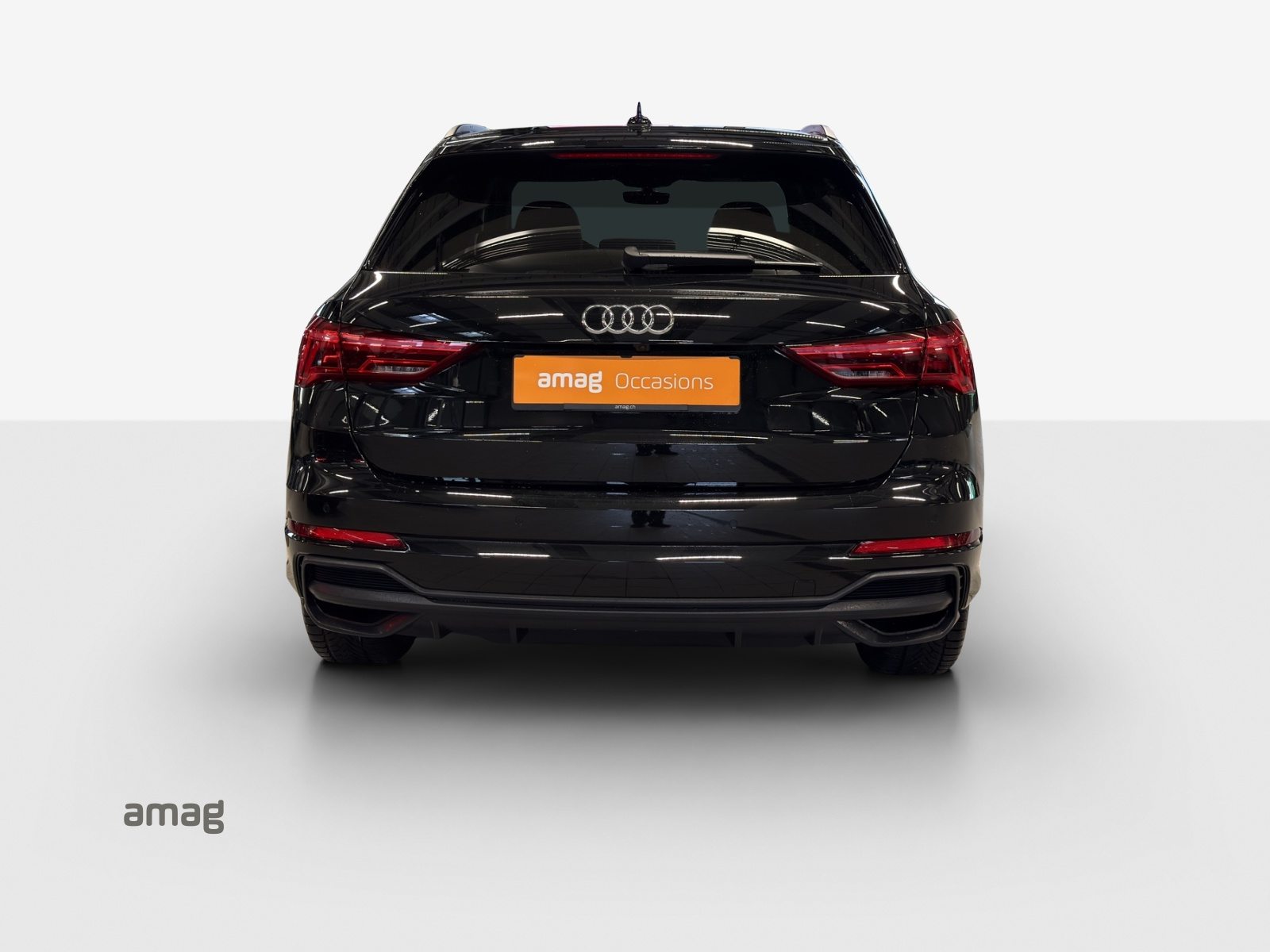 AUDI Q3 35 TFSI S line Attraction, Benzina, Occasioni / Usate, Automatico - 4