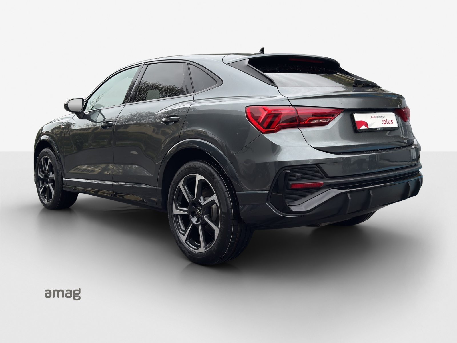 AUDI Q3 Sportback 35 TDI S line Attraction, Diesel, Occasion / Utilisé, Automatique - 3