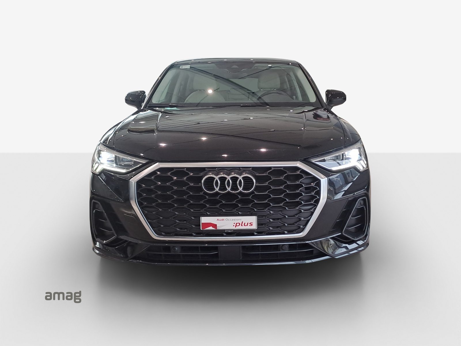 AUDI Q3 Sportback 35 TFSI Attraction, Petrol, Second hand / Used, Automatic - 7